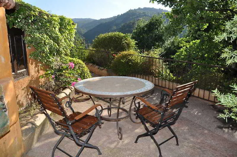Chateau Hotel La Vignette Haute Auribeau-sur-Siagne
